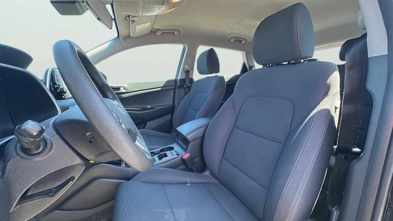 2019 Hyundai Tucson Essential FWD w-Safety Package Photo