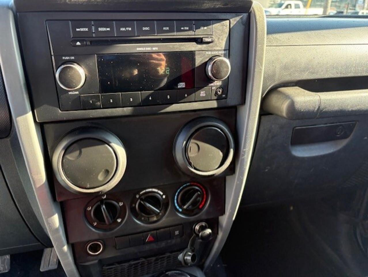 2009 Jeep Wrangler X 4WD 6 SPD MANUAL-NO ACCIDENTS-ALLOYS-ONLY $7999 Photo