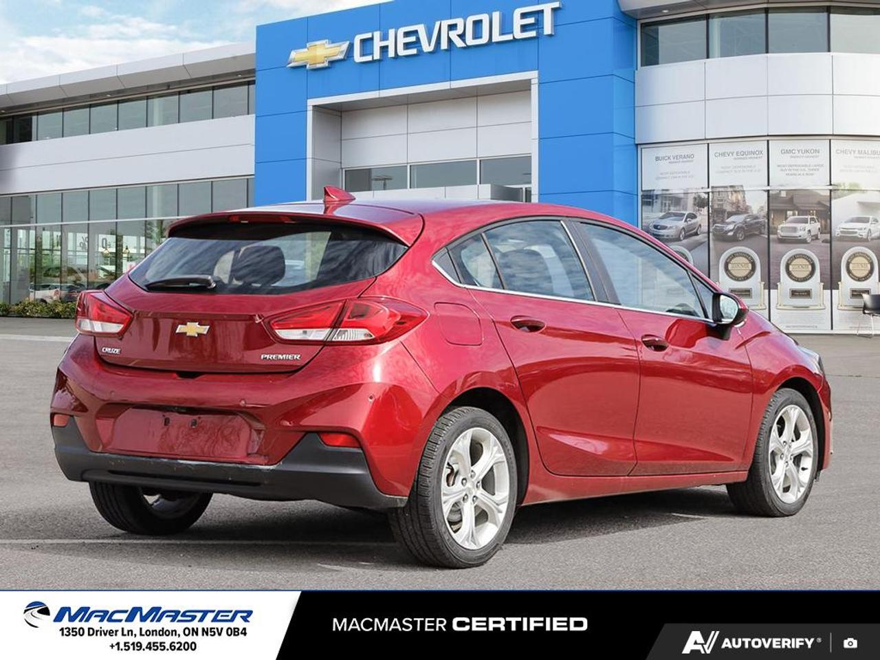 2019 Chevrolet Cruze Premier 4dr Hatchback Photo
