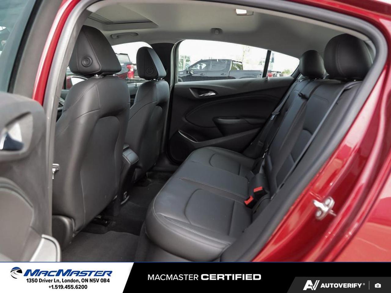 2019 Chevrolet Cruze Premier 4dr Hatchback Photo