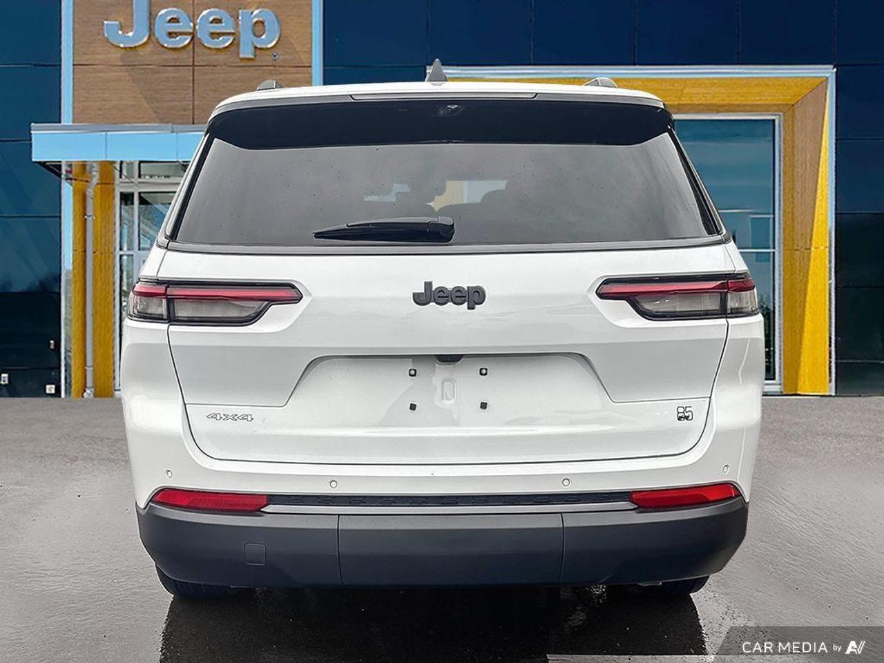 2026 Jeep Grand Cherokee L Base 4dr 4x4 Photo