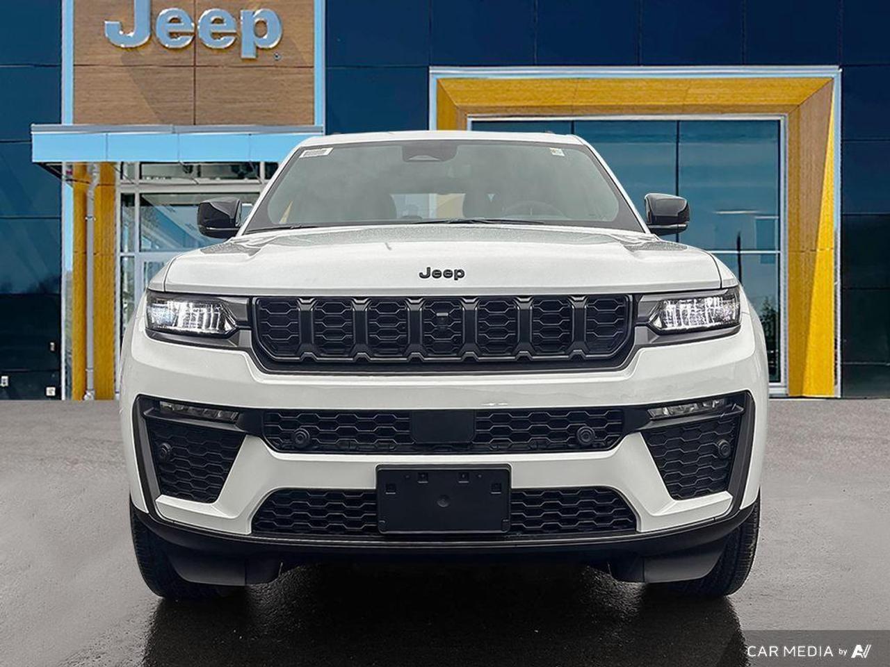 2026 Jeep Grand Cherokee L Base 4dr 4x4 Photo