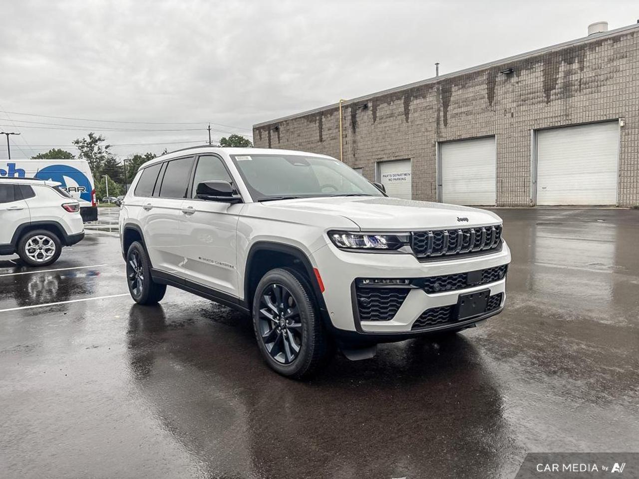 2026 Jeep Grand Cherokee L Base 4dr 4x4 Photo