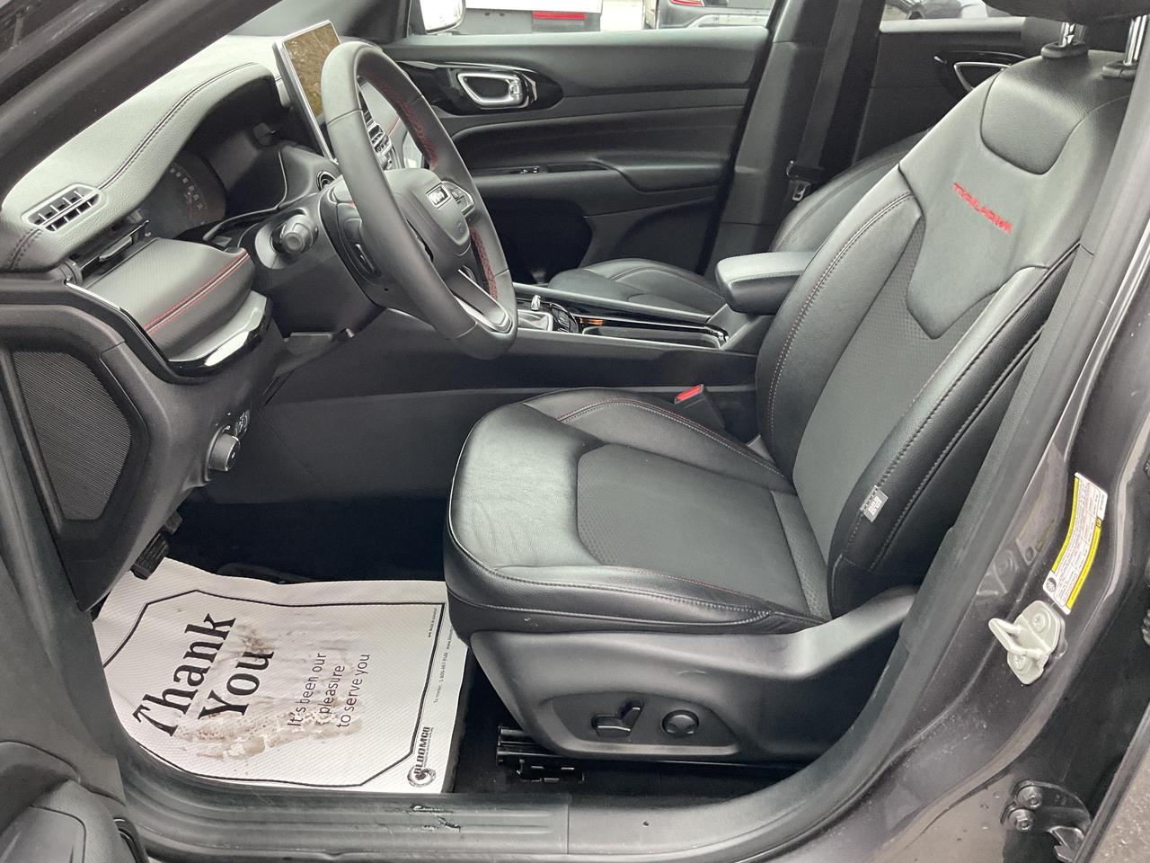 2024 Jeep Compass Trailhawk 4dr 4x4 Photo