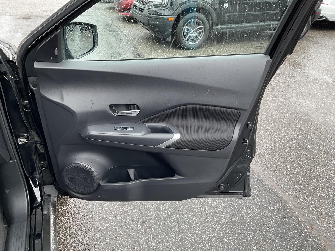 2024 Nissan Kicks SV 4dr Front-Wheel Drive Photo
