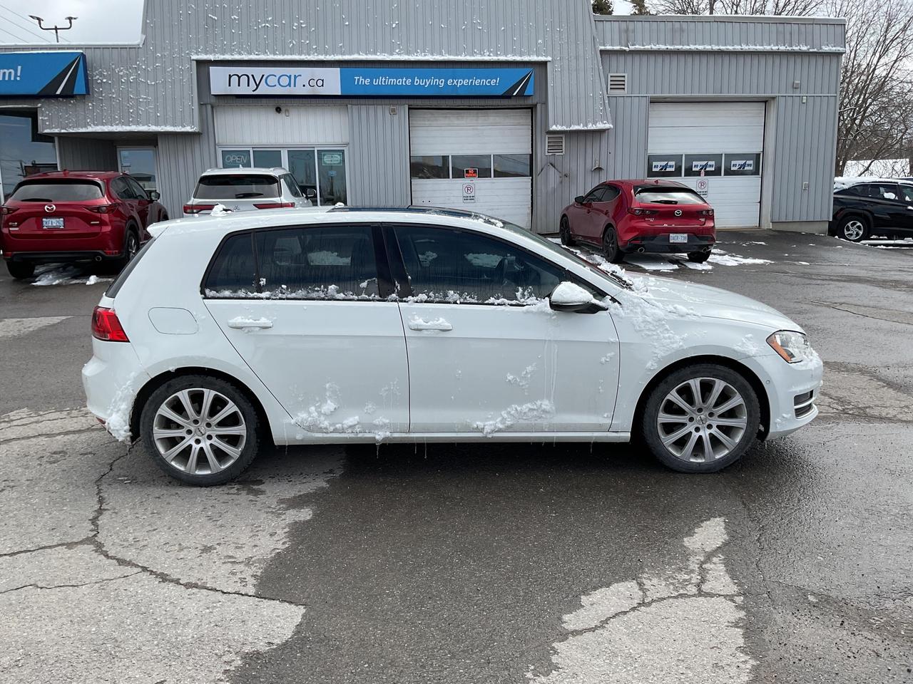 2016 Volkswagen Golf  Photo