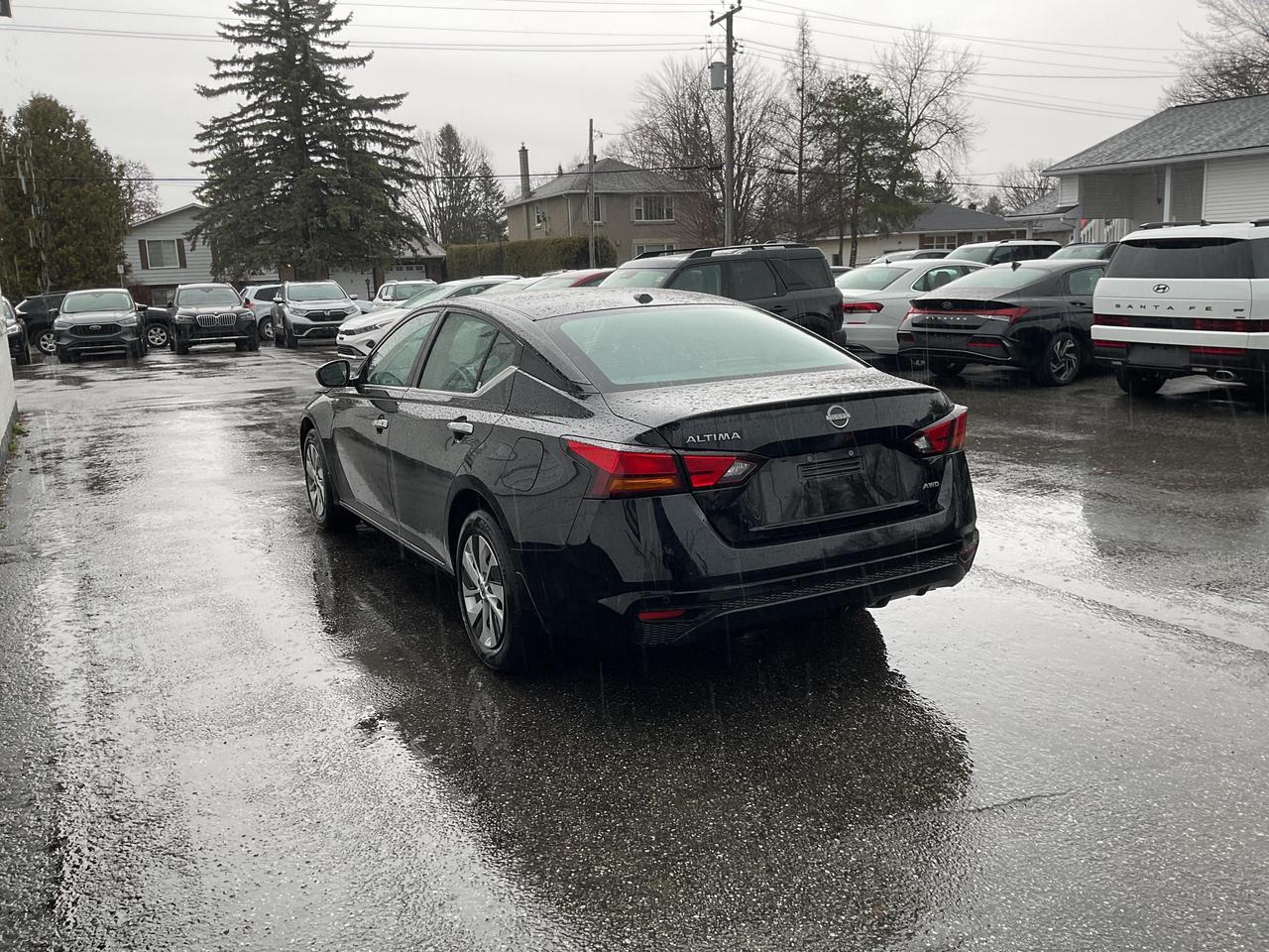 2025 Nissan Altima S All-Wheel Drive Sedan Photo