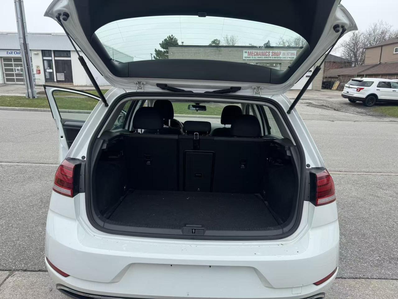 2020 Volkswagen Golf Comfortline 5-door Auto Photo