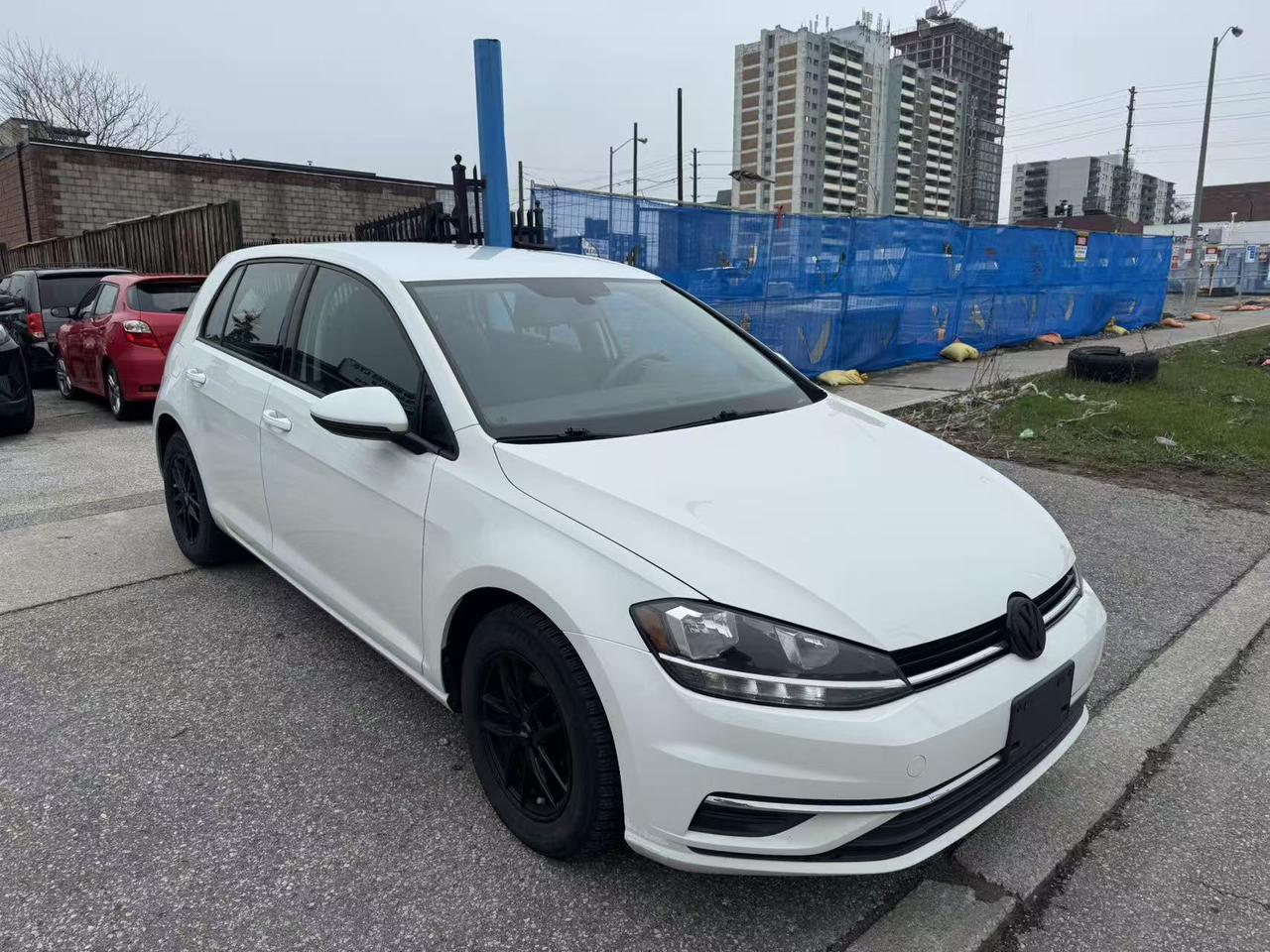 2020 Volkswagen Golf Comfortline 5-door Auto Photo2