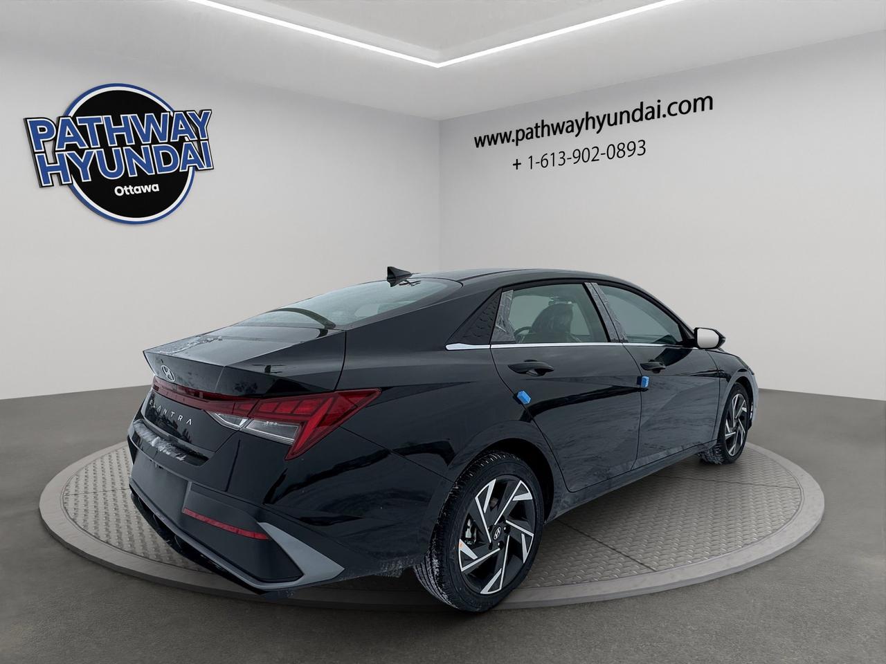 2026 Hyundai Elantra Luxury Photo