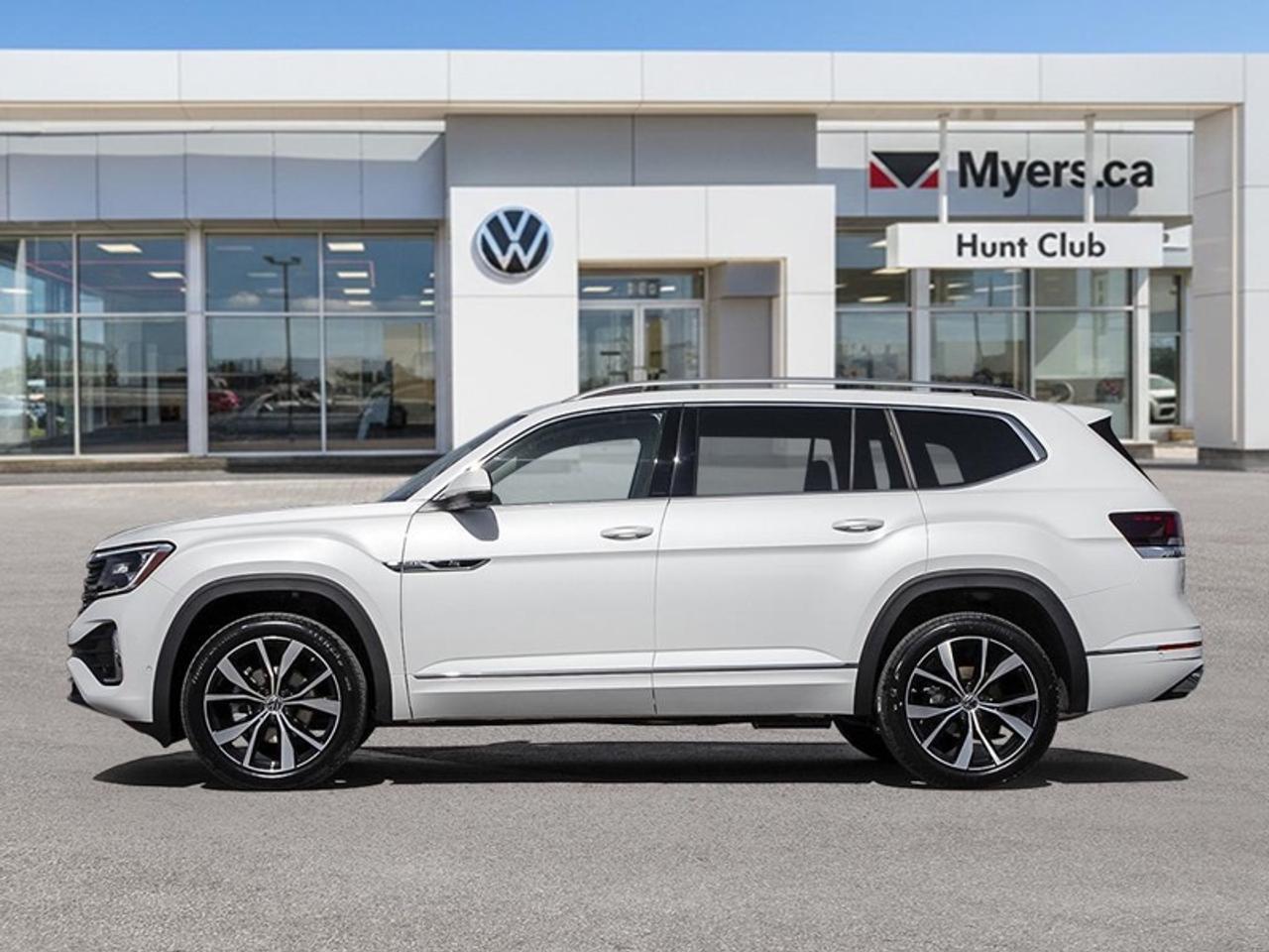 2026 Volkswagen Atlas EXECLINE Photo2