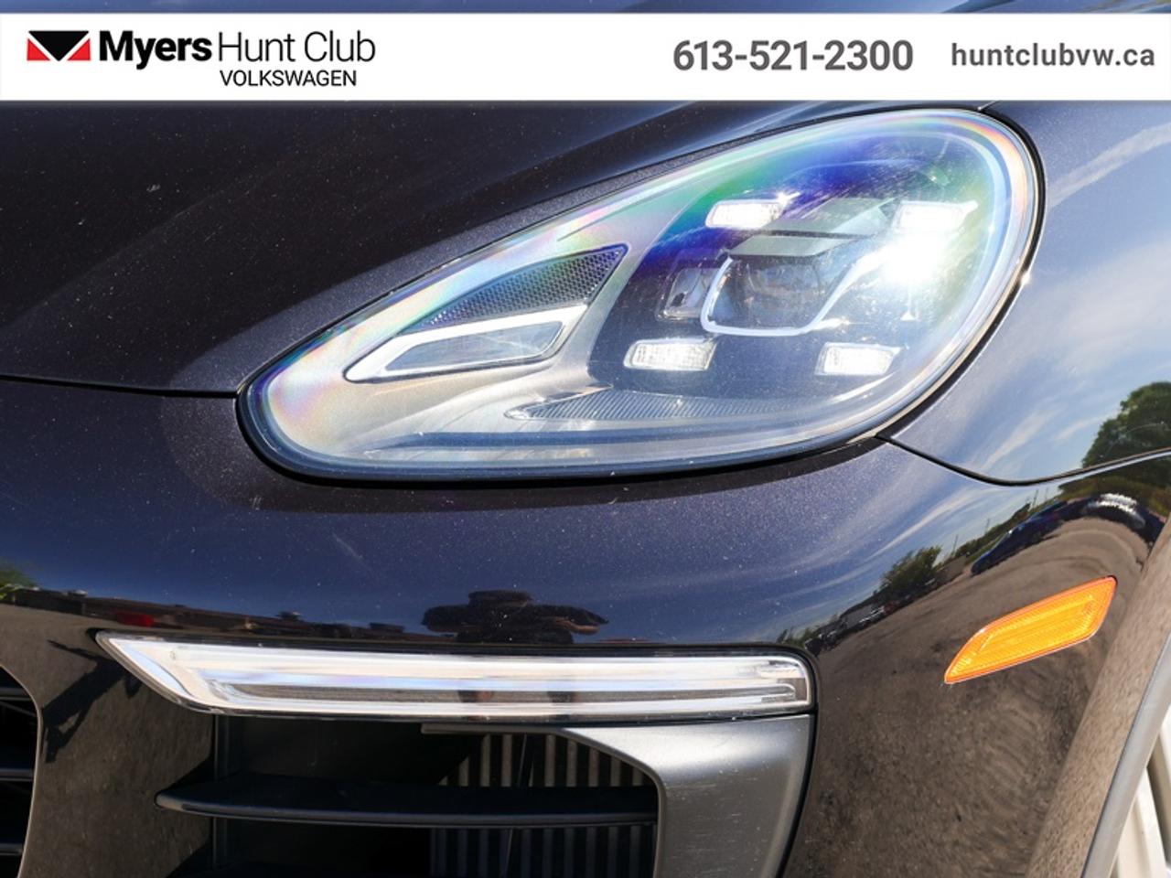 2017 Porsche Cayenne S Photo