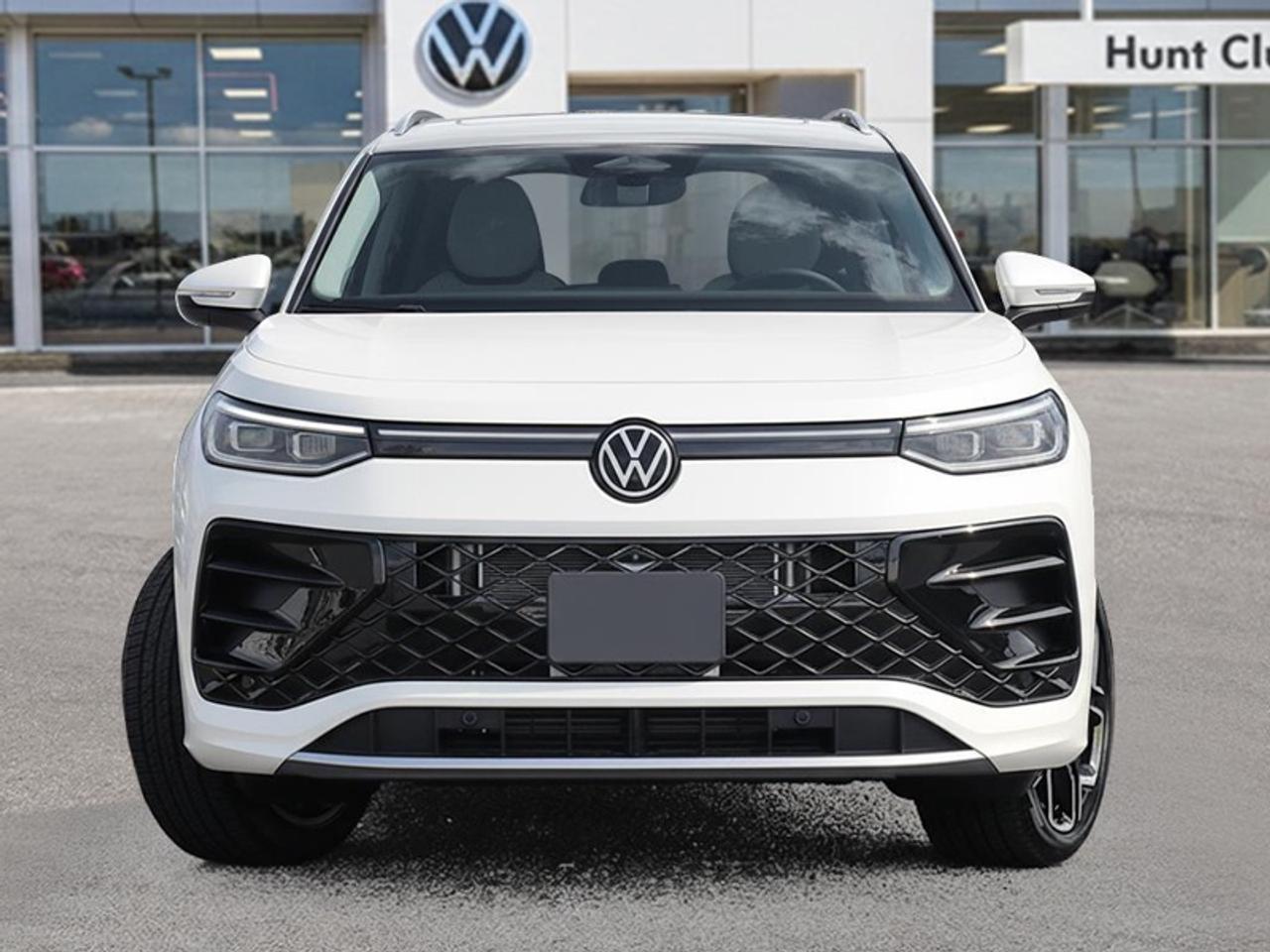 2026 Volkswagen Tiguan Highline Turbo R-Line Photo