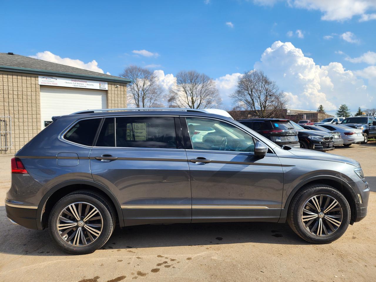 2019 Volkswagen Tiguan Highline | Fully Loaded | Well Maintained l LOW KM Photo4