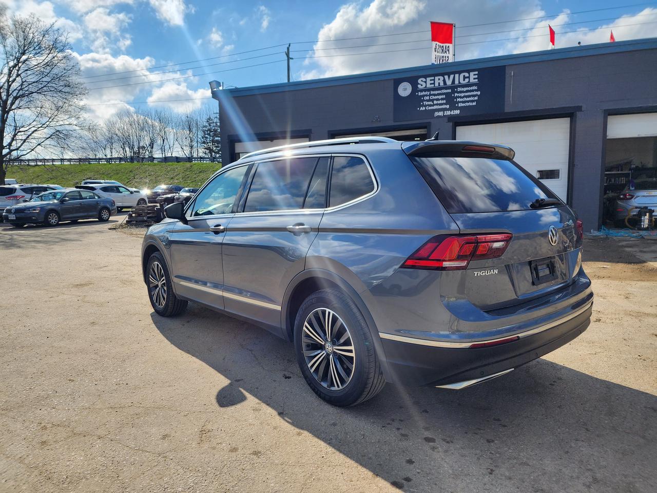 2019 Volkswagen Tiguan Highline | Fully Loaded | Well Maintained l LOW KM Photo