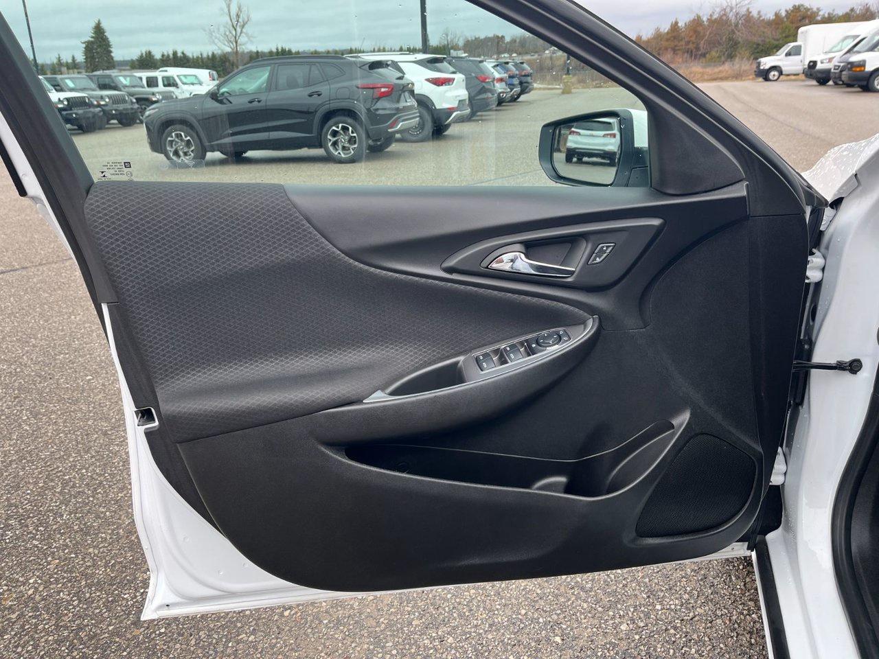 2024 Chevrolet Malibu FWD 1LT Photo