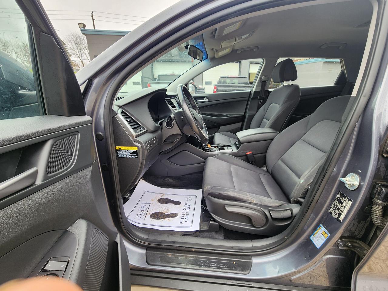 2018 Hyundai Tucson Premium l Clean Carfax | No Accidents | Photo