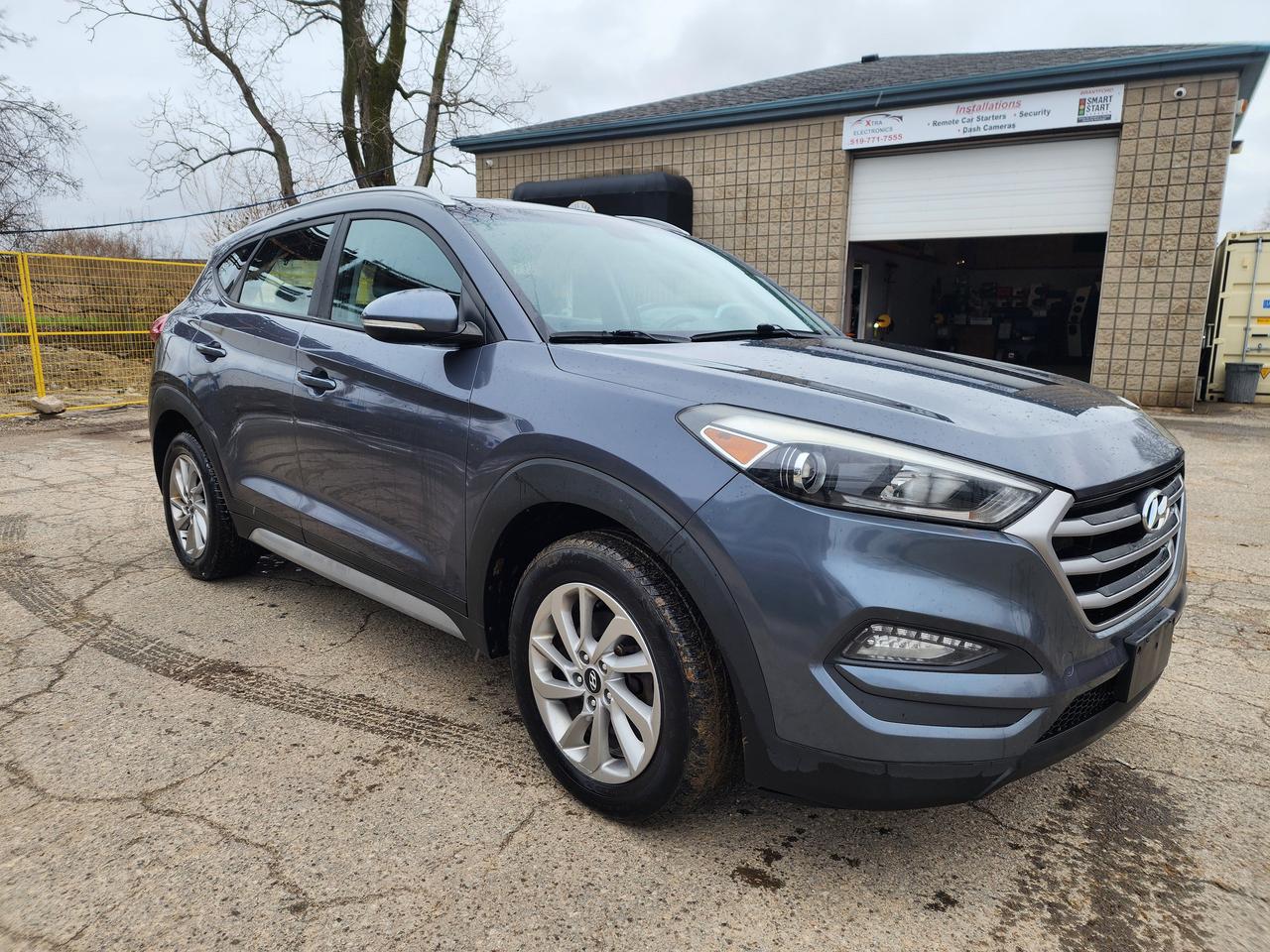 2018 Hyundai Tucson Premium l Clean Carfax | No Accidents | Photo
