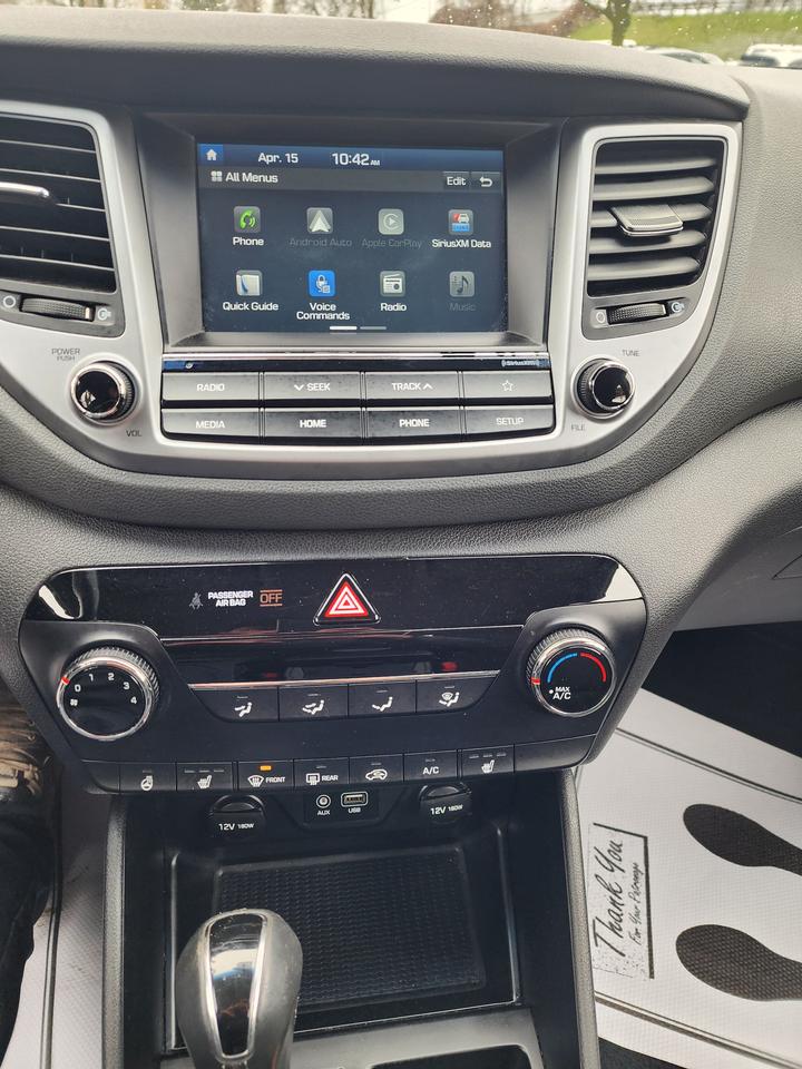 2018 Hyundai Tucson Premium l Clean Carfax | No Accidents | Photo