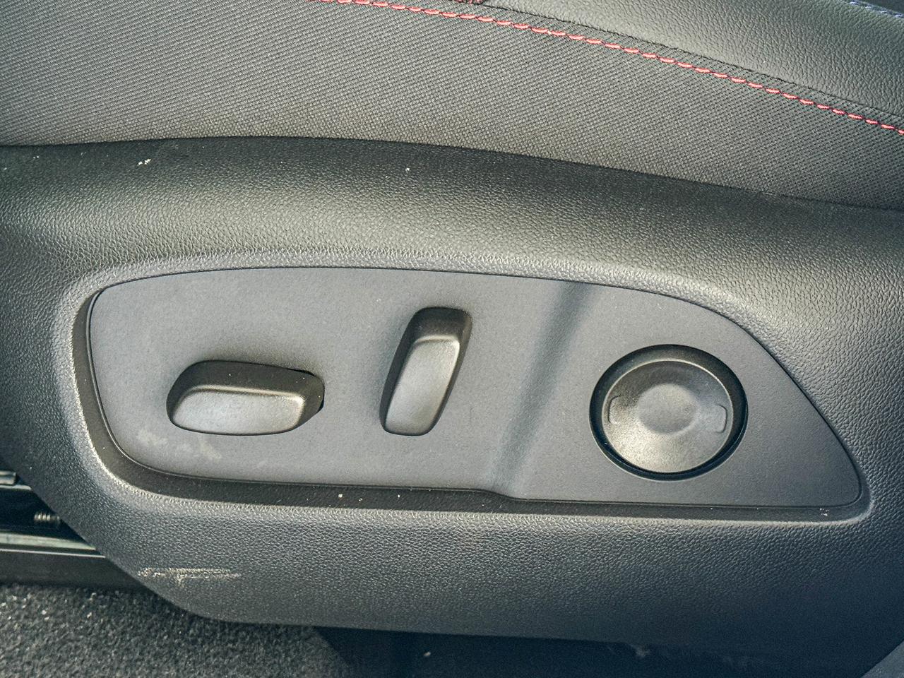 2026 Chevrolet Equinox AWD RS Photo