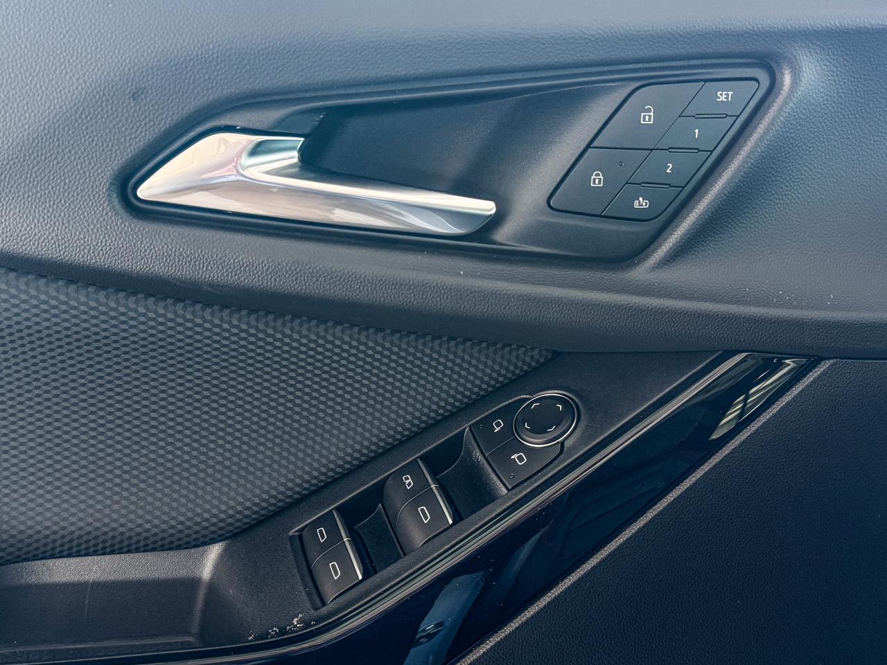 2026 Chevrolet Equinox AWD RS Photo