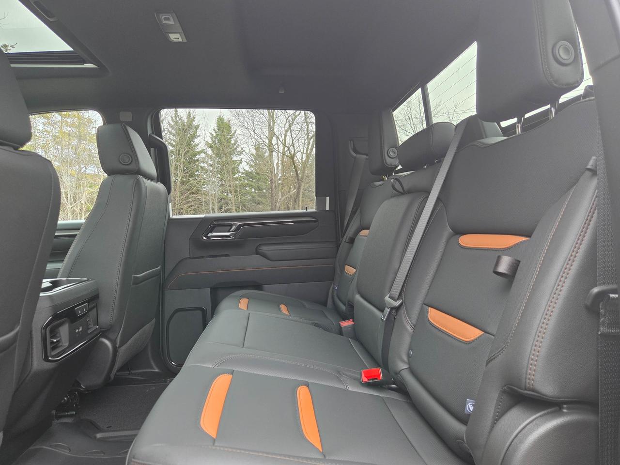 2026 GMC Sierra 3500HD AT4 Photo