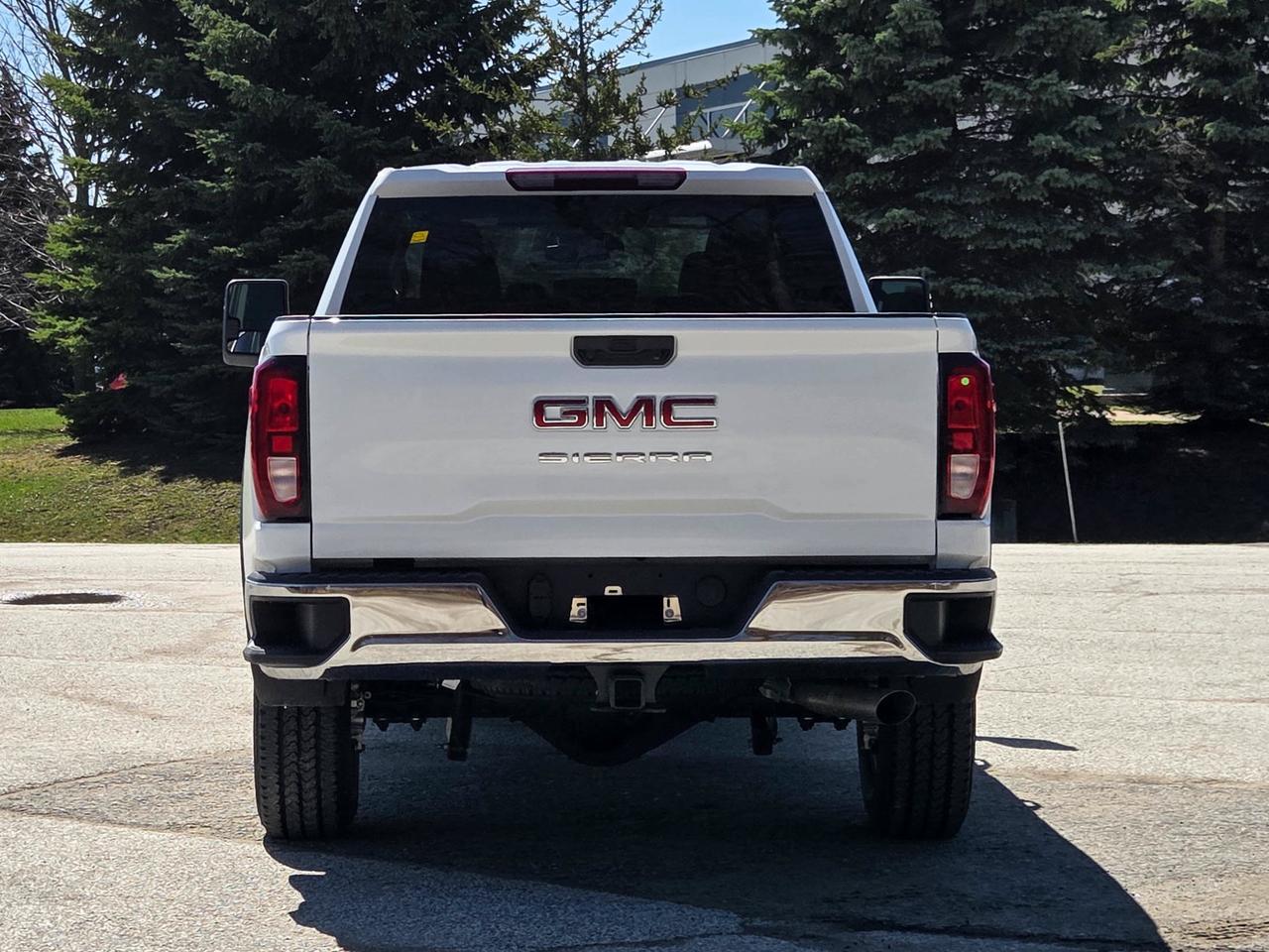 2026 GMC SIERRA 2500HD Pro Photo