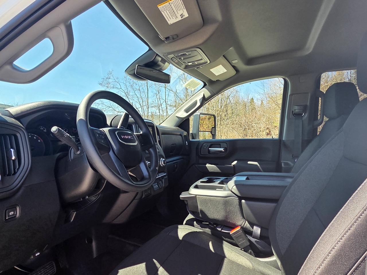 2026 GMC SIERRA 2500HD Pro Photo
