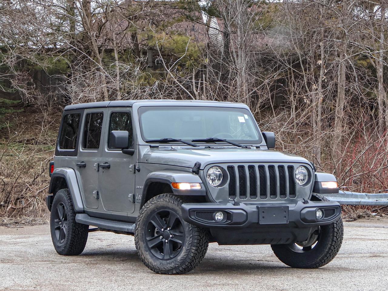 2018 Jeep WRANGLER UNLIMITED Sahara Photo