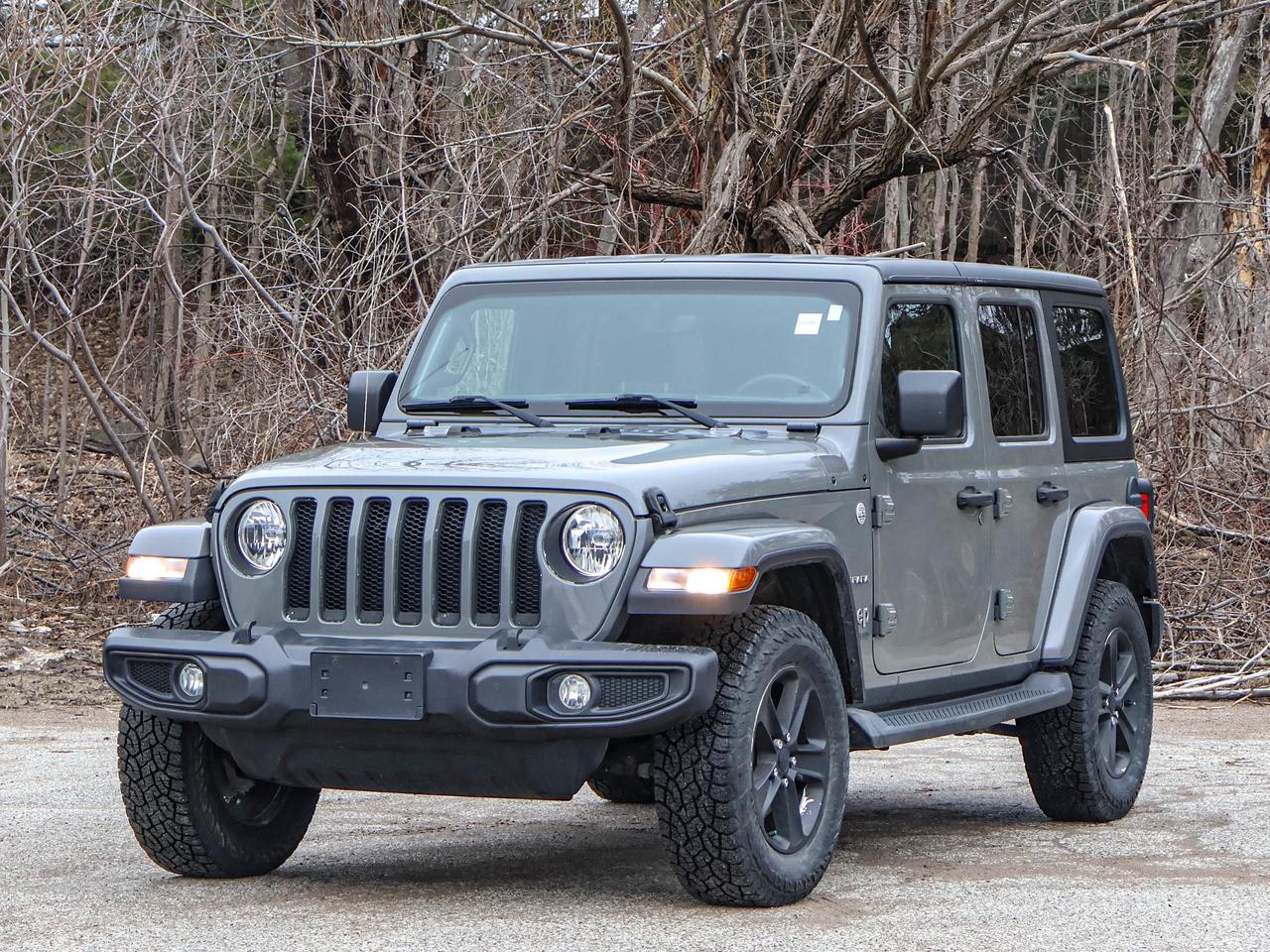 2018 Jeep WRANGLER UNLIMITED Sahara Photo