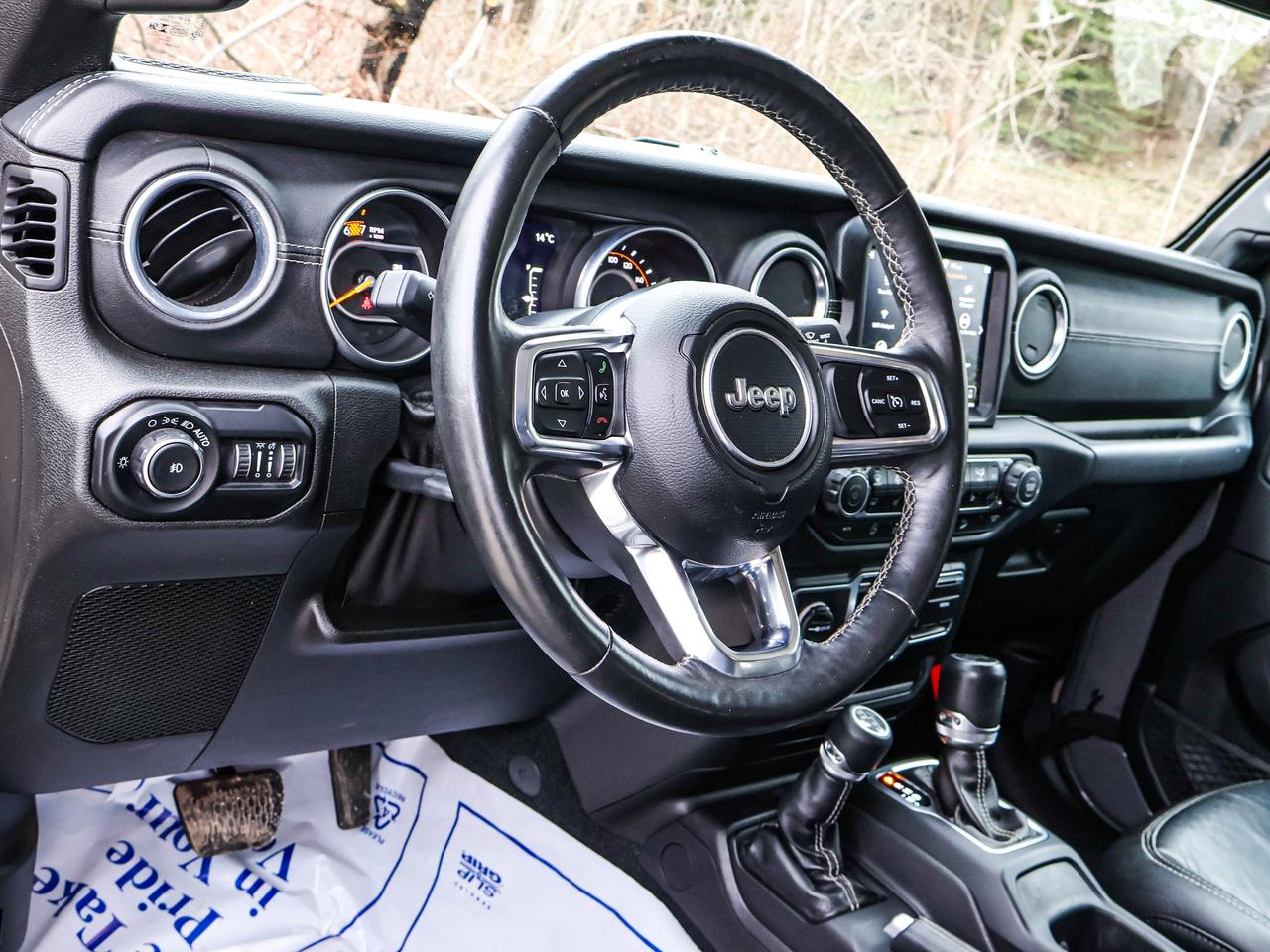 2018 Jeep WRANGLER UNLIMITED Sahara Photo