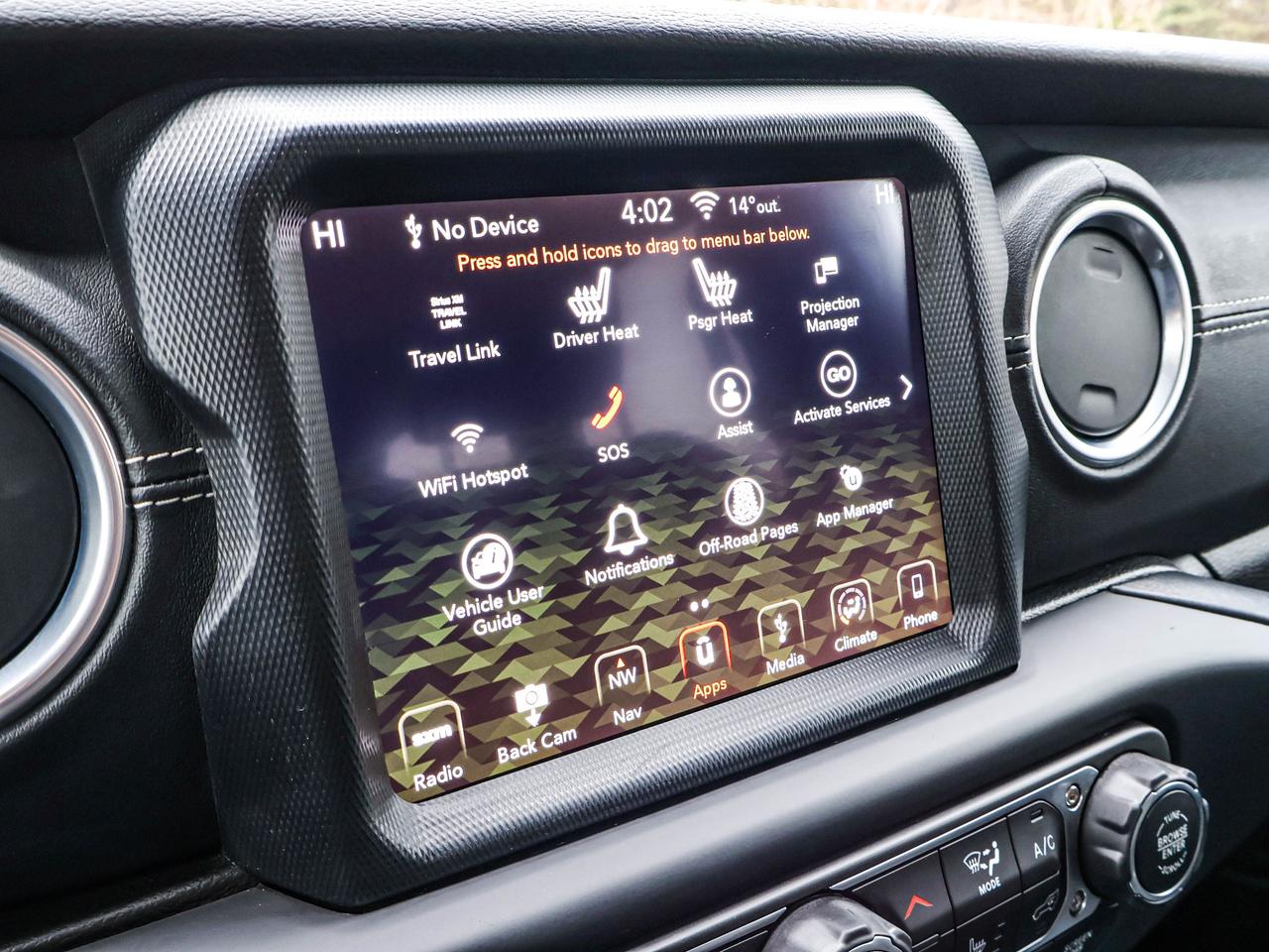 2018 Jeep WRANGLER UNLIMITED Sahara Photo