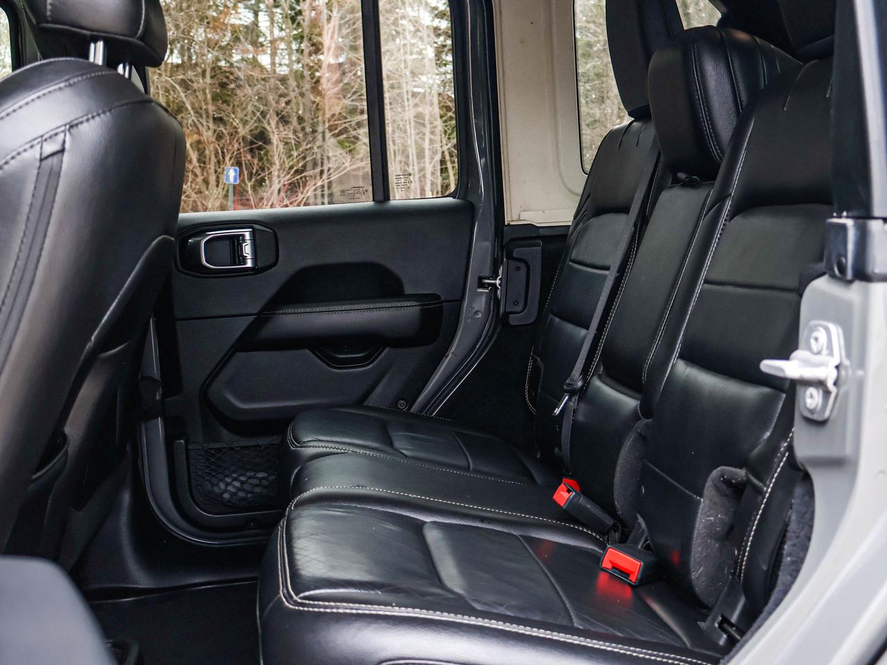 2018 Jeep WRANGLER UNLIMITED Sahara Photo