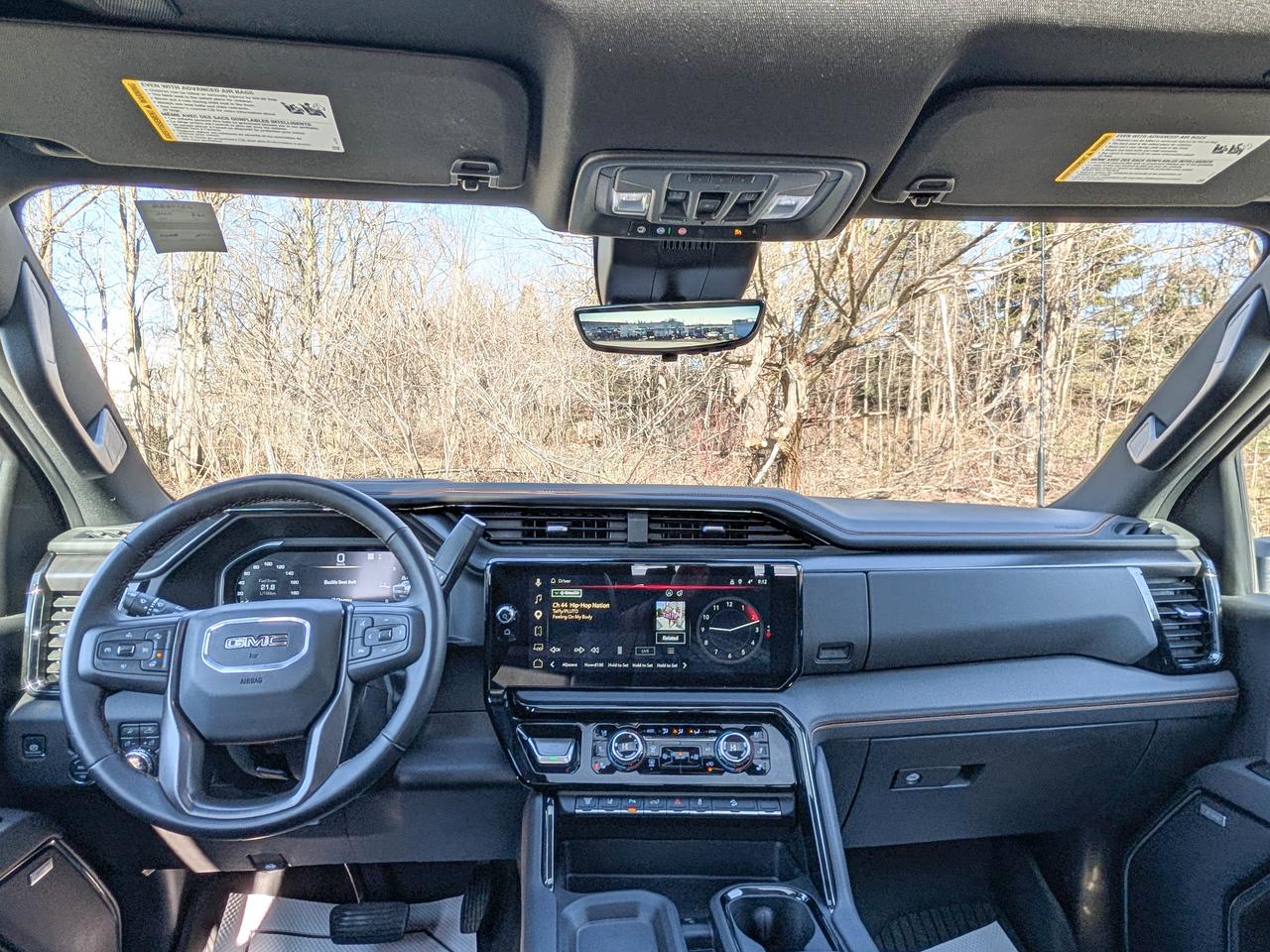 2025 GMC SIERRA 2500HD AT4 Photo