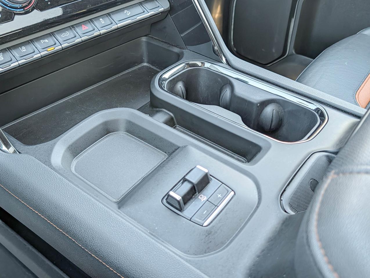 2025 GMC SIERRA 2500HD AT4 Photo