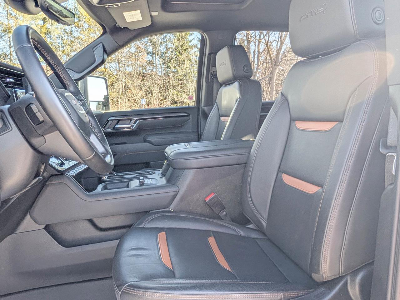 2025 GMC SIERRA 2500HD AT4 Photo