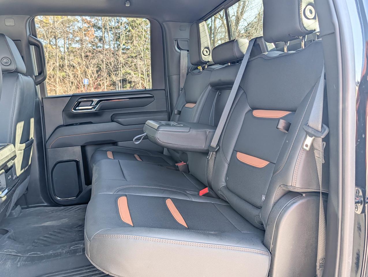 2025 GMC SIERRA 2500HD AT4 Photo