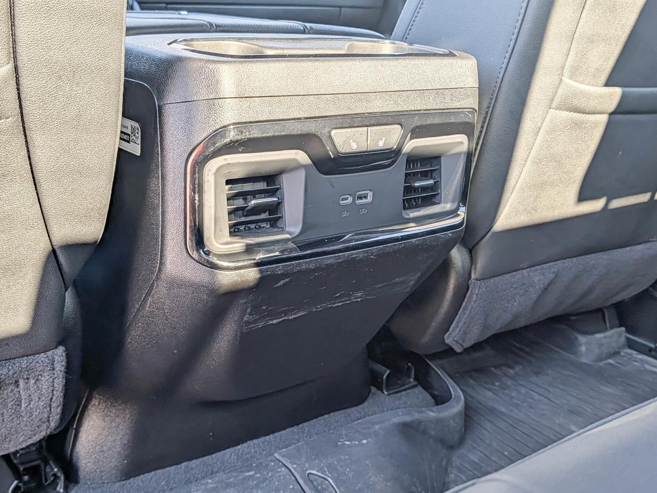 2025 GMC SIERRA 2500HD AT4 Photo