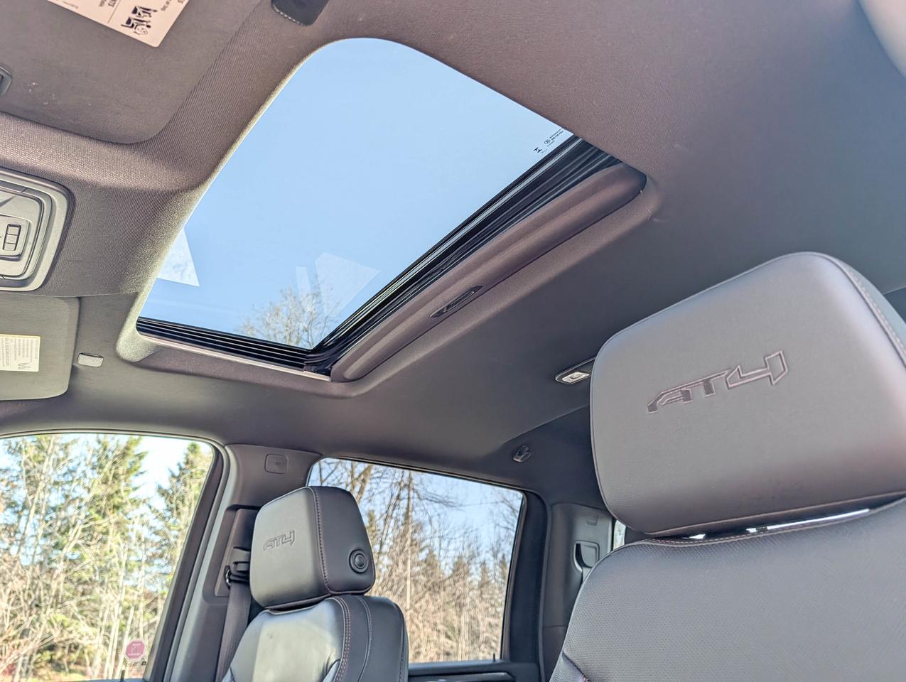 2025 GMC SIERRA 2500HD AT4 Photo