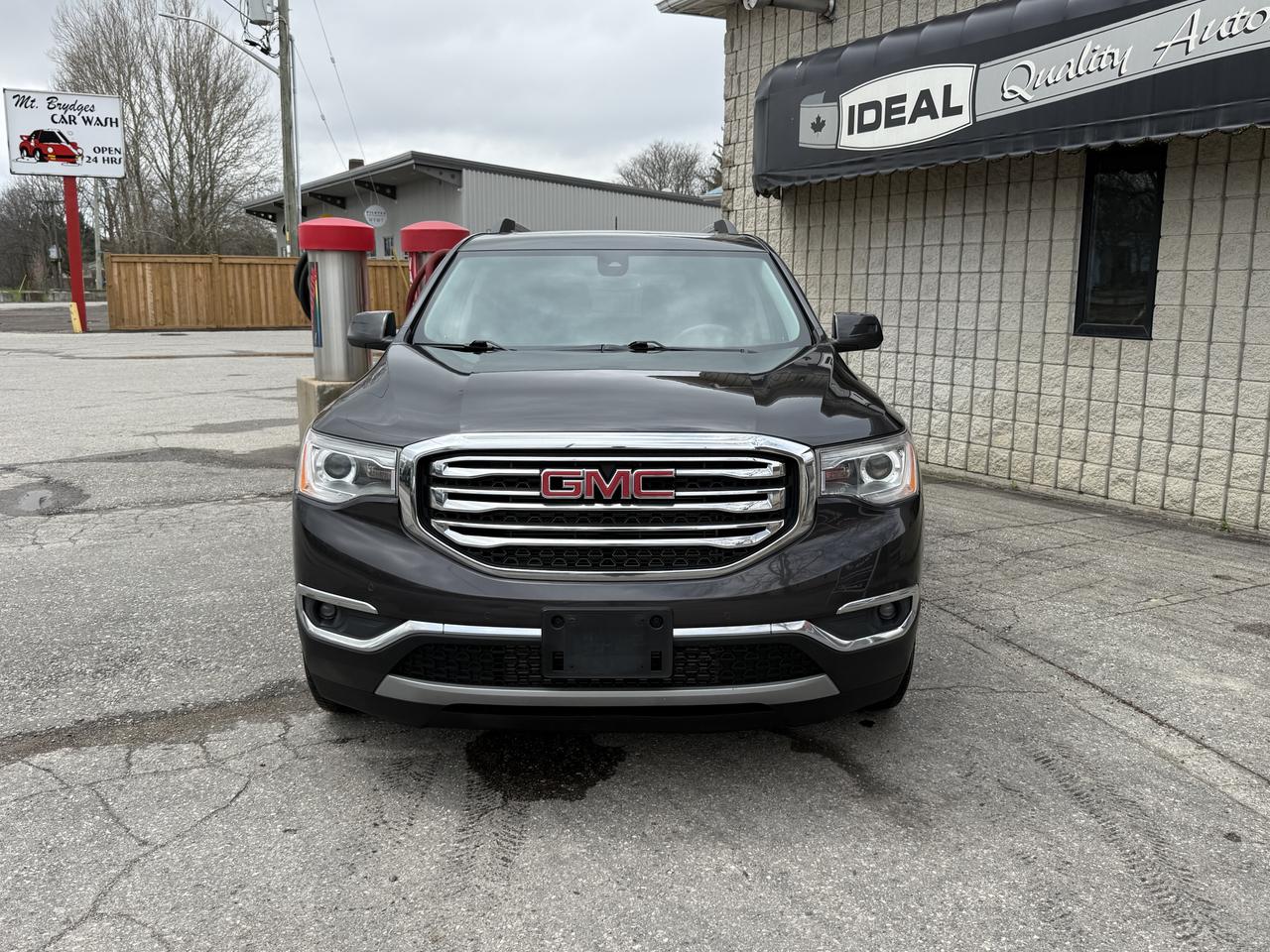 2017 GMC Acadia SLT Photo