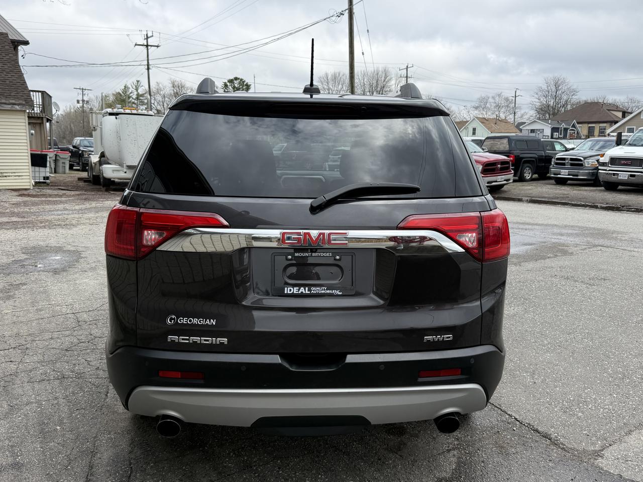 2017 GMC Acadia SLT Photo