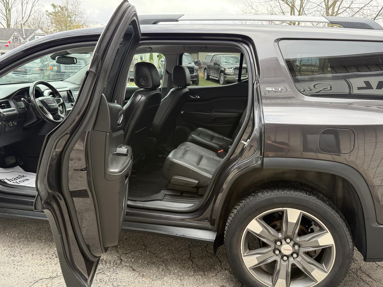 2017 GMC Acadia SLT Photo