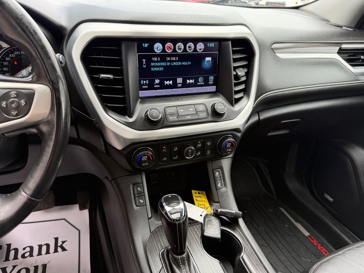 2017 GMC Acadia SLT Photo