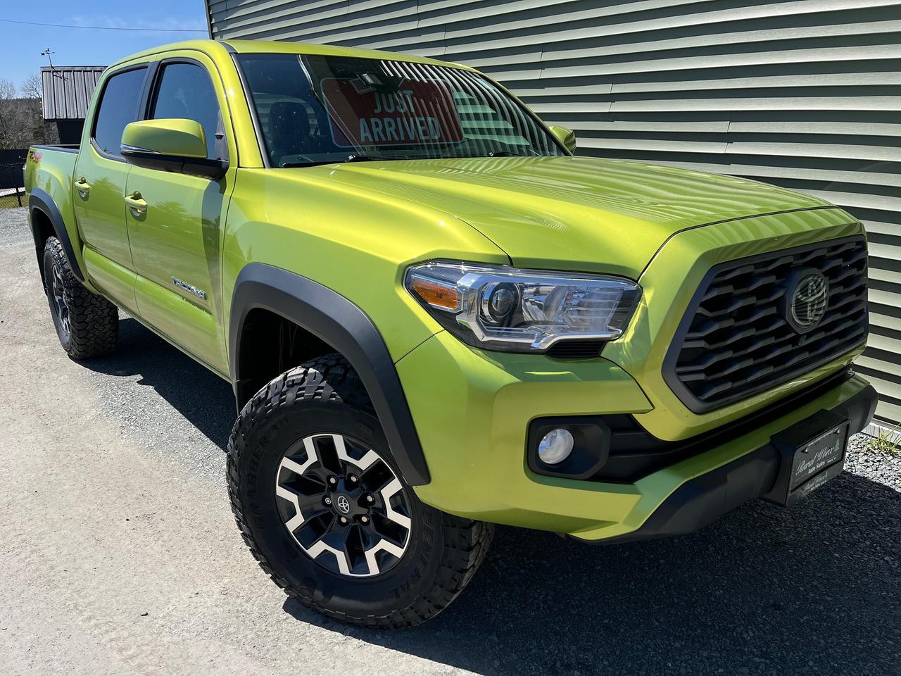 2023 Toyota Tacoma TRD Off-Road Premium - Photo #1