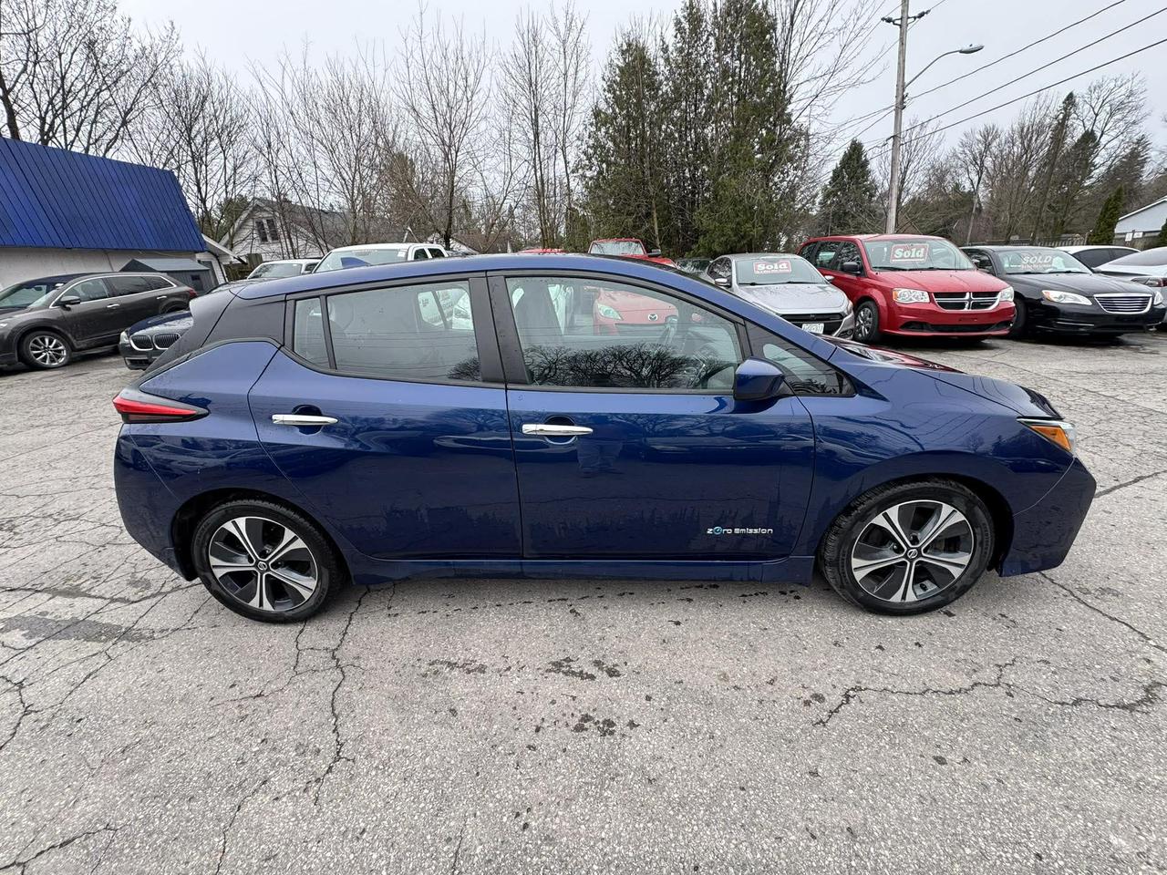 2019 Nissan Leaf SV - Photo #4