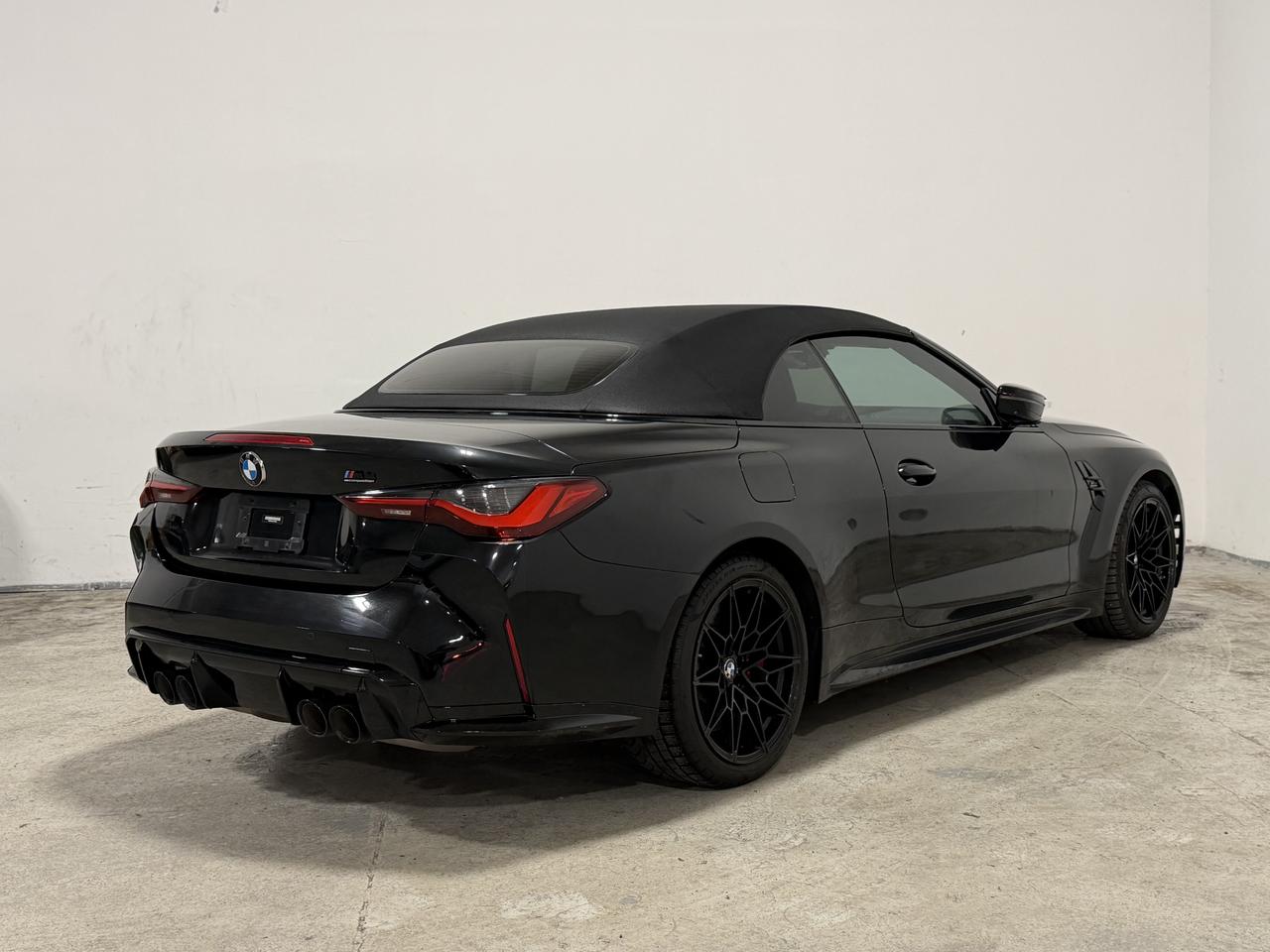 2022 BMW M4 Competition M xDrive Cabriolet | RED INT Photo