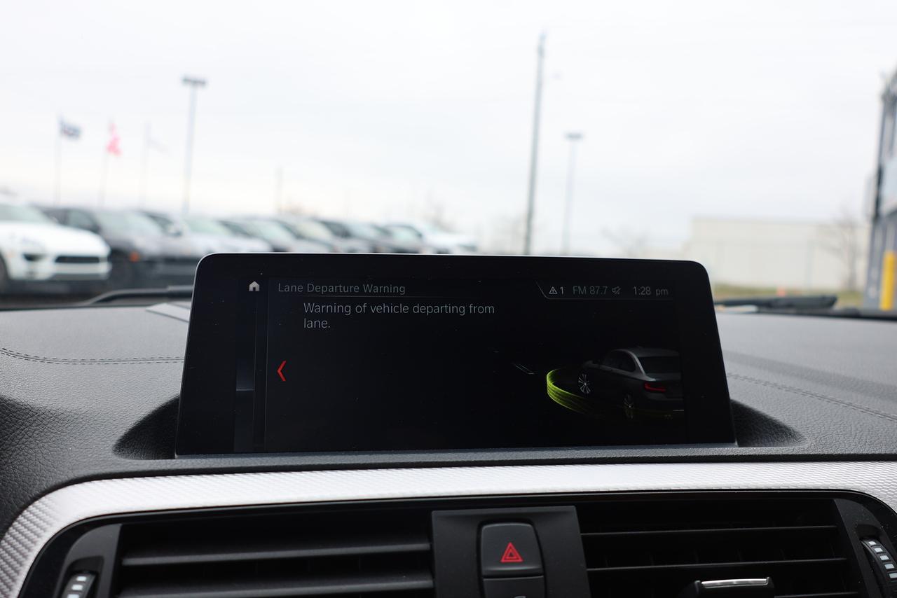 2021 BMW M240i M240i xDrive - LOW KM|SUNROOF|NAVI|CAMERA Photo