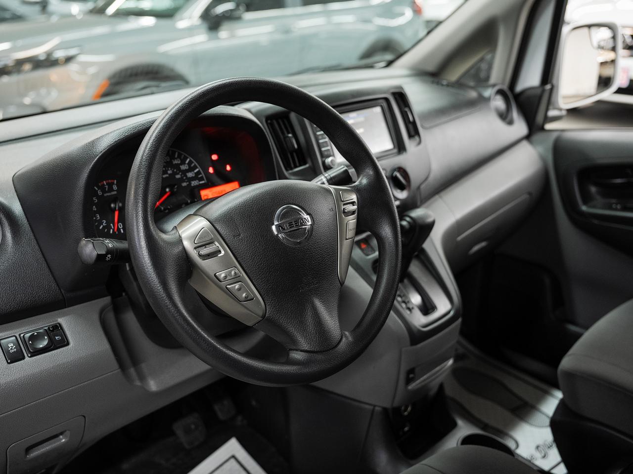 2021 Nissan NV200 SV | Dual Doors | Backup Camera | CarPlay Photo