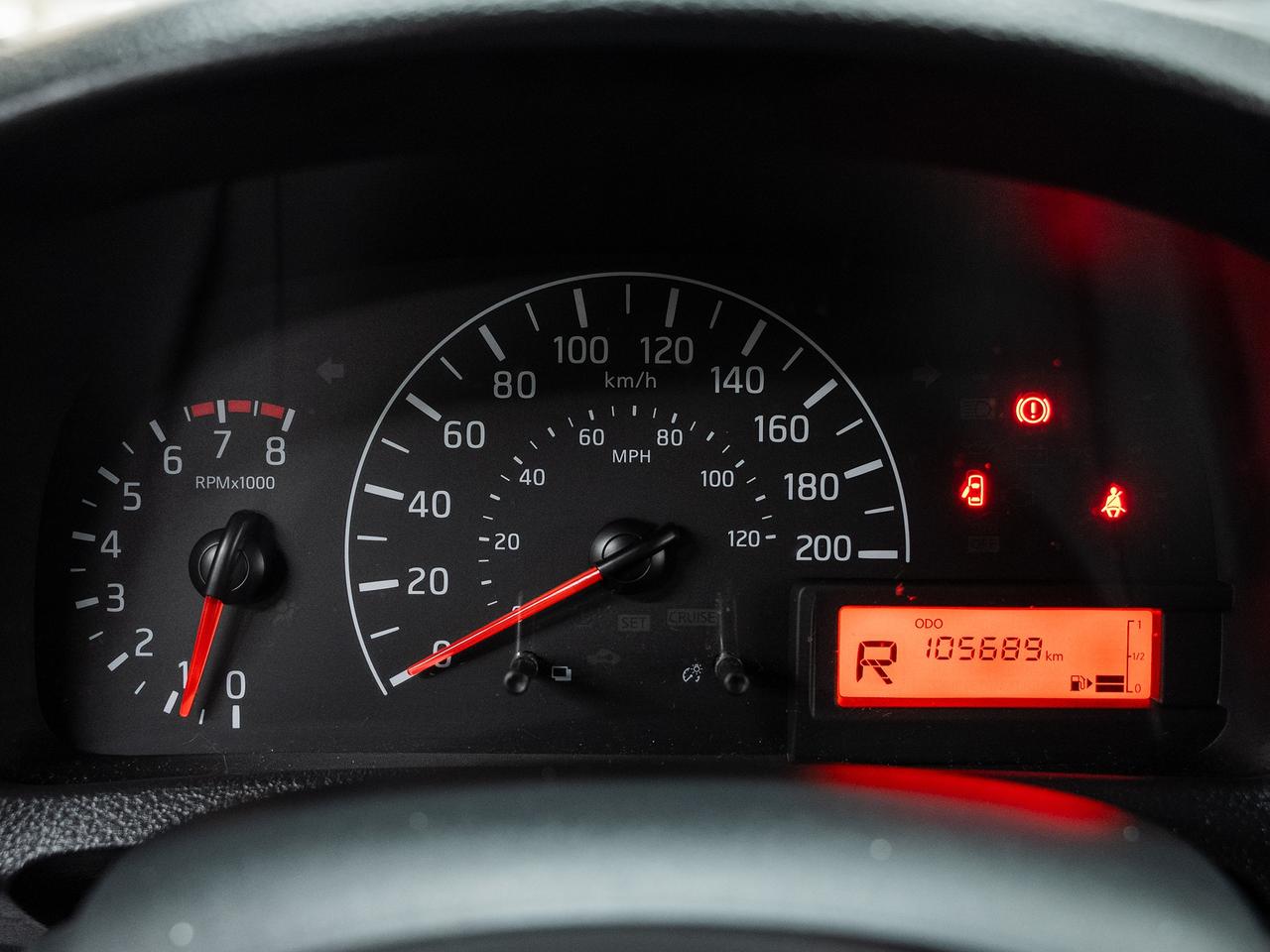 2021 Nissan NV200 SV | Dual Doors | Backup Camera | CarPlay Photo