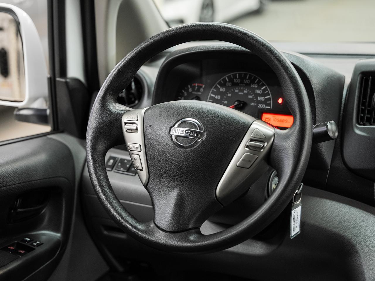 2021 Nissan NV200 SV | Dual Doors | Backup Camera | CarPlay